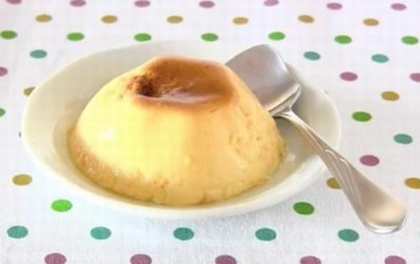 Làm bánh flan siêu tốc bằng lò vi sóng