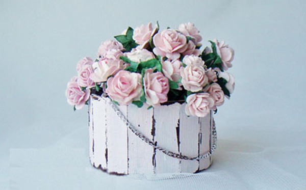 Giỏ hoa hồng đáng yêu tái chế từ lõi giấy