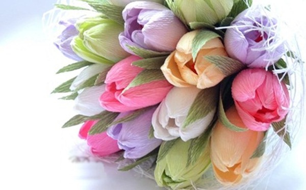 Hoa tulip bọc kẹo thay lời bày tỏ ngọt ngào đến xiêu lòng