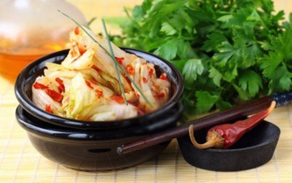 Kimchi rau cải giản đơn mà cay ngon