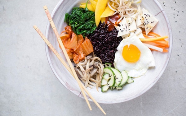 Bibimbap – Sự quyến rũ khó cưỡng từ sắc màu và hương vị, BIBIMBAP