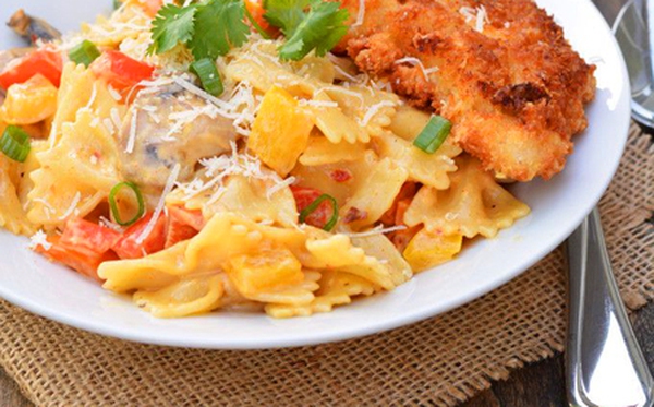 Ngộ nghĩnh cách làm pasta sốt cam qua chùm ảnh động