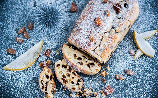 Đón Giáng sinh kiểu Đức với bánh stollen thơm ngọt