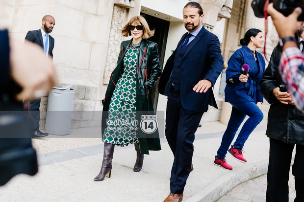 Street style tại Paris Fashion Week - Cuộc chiến đường phố của những thủ lĩnh thời trang - Ảnh 3.