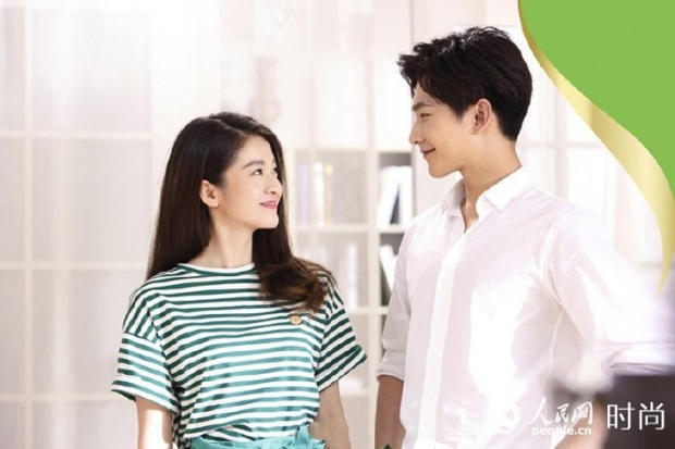 Lộ diện bạn gái mới của Dương Dương: Không phải Địch Lệ Nhiệt Ba! - Ảnh 5. Lộ diện bạn gái mới của Dương Dương: Không phải Địch Lệ Nhiệt Ba! - Ảnh 5.