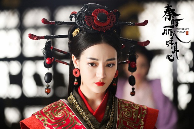 Diễn xuất kém xuất thần, “Lệ Cơ” Địch Lệ Nhiệt Ba vẫn gỡ gạc được nhờ nhan sắc - Ảnh 1. Diễn xuất kém xuất thần, “Lệ Cơ” Địch Lệ Nhiệt Ba vẫn gỡ gạc được nhờ nhan sắc - Ảnh 1.