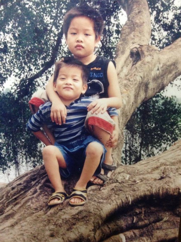 Bất ngờ với nhan sắc của em trai Đức Phúc - Ảnh 1. Bất ngờ với nhan sắc của em trai Đức Phúc - Ảnh 1.