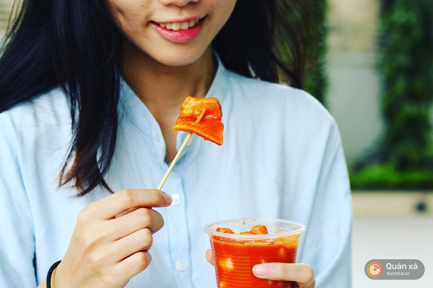 Tìm ra đầu mối bán đồ ăn Hàn với giá chỉ từ... 15k, bạn muốn thử ngay không? - Ảnh 4. Tìm ra đầu mối bán đồ ăn Hàn với giá chỉ từ... 15k, bạn muốn thử ngay không? - Ảnh 4.