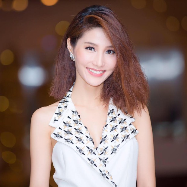 Diễm My 9x tự sướng như nào mà thon luôn cả điện thoại thế kia! - Ảnh 4.