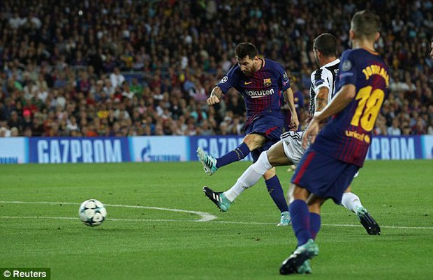 Cuối cùng Messi đã phá lưới Buffon, thuần phục bầy ngựa vằn Juventus - Ảnh 4.