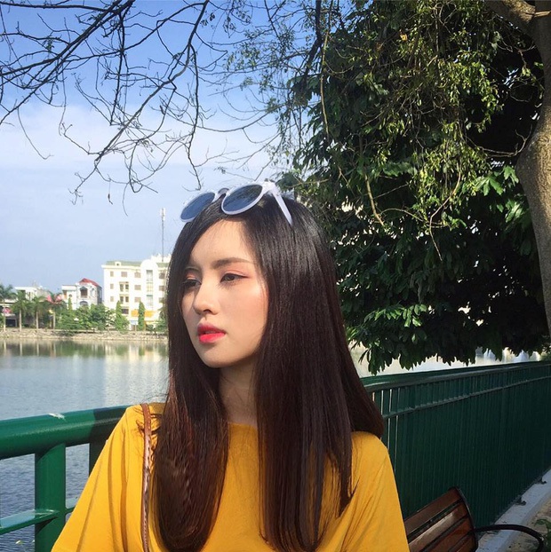 Chẳng phải là hot girl mà những cô nàng 10x này vẫn khiến dân tình ngây ngất vì mặc áo dài xinh quá! - Ảnh 11. Chẳng phải là hot girl mà những cô nàng 10x này vẫn khiến dân tình ngây ngất vì mặc áo dài xinh quá! - Ảnh 11.