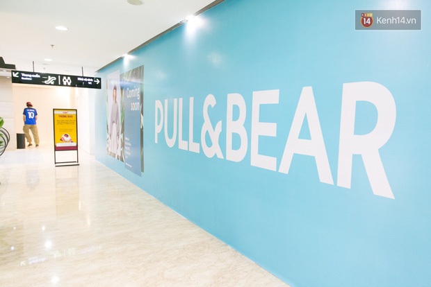 HOT: Pull&Bear đăng poster thông báo, chính thức khai trương vào 1 tuần nữa - Ảnh 2. HOT: Pull&Bear đăng poster thông báo, chính thức khai trương vào 1 tuần nữa - Ảnh 2.