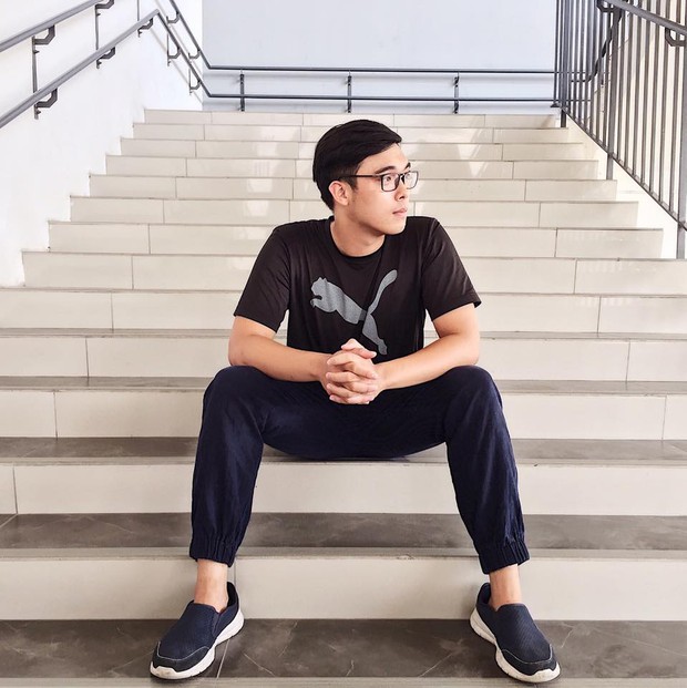 Chàng sinh viên trường Luật đẹp trai trong bức ảnh hot nhất MXH những ngày qua là ai? - Ảnh 10. Chàng sinh viên trường Luật đẹp trai trong bức ảnh hot nhất MXH những ngày qua là ai? - Ảnh 10.