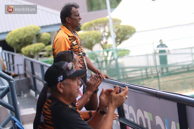 HLV Malaysia chơi xấu, Hoàng Nam và Hoàng Thiên vẫn giành vé vào bán kết - Ảnh 2.