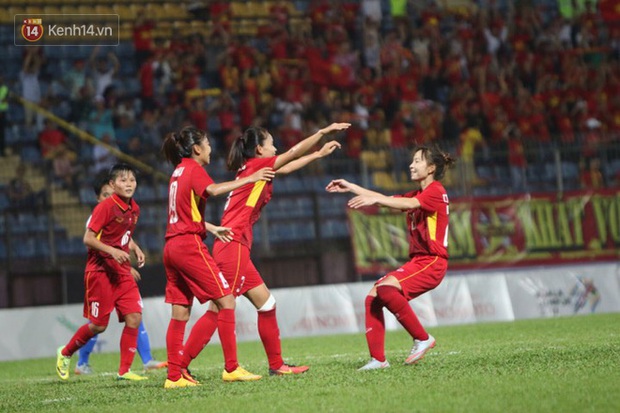 Tuyển nữ Việt Nam vô địch SEA Games 29 - Ảnh 5.
