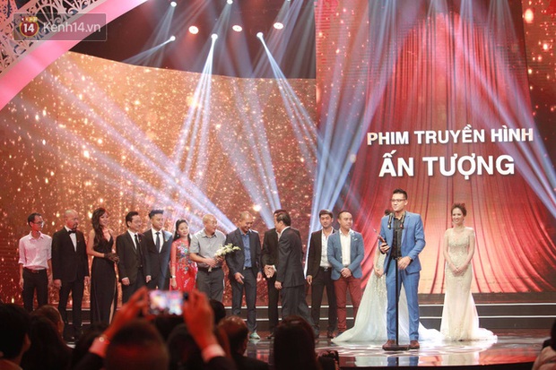 Người phán xử và Sống chung với mẹ chồng chia nhau hết giải về phim ảnh của VTV Awards - Ảnh 3. Người phán xử và Sống chung với mẹ chồng chia nhau hết giải về phim ảnh của VTV Awards - Ảnh 3.