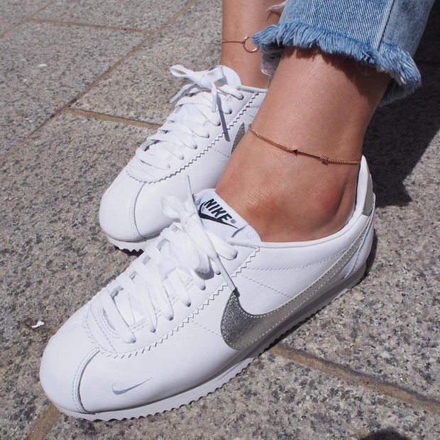 Nike Cortez, mẫu sneaker lạ lẫm đang bùng cháy tại châu Á và dự là sẽ hớp hồn giới trẻ Việt thời gian tới - Ảnh 19. Nike Cortez, mẫu sneaker lạ lẫm đang bùng cháy tại châu Á và dự là sẽ hớp hồn giới trẻ Việt thời gian tới - Ảnh 19.