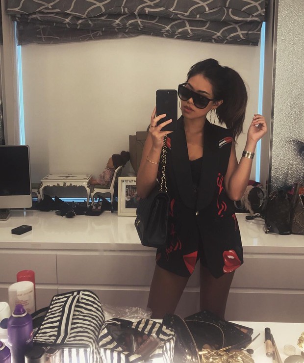 Thảo Tiên em chồng Hà Tăng: Càn quét Fashion Week, ngày ngày xách túi trăm triệu, diện phụ kiện vòng vèo tiền tỷ - Ảnh 4.