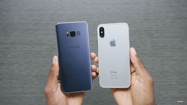 iPhone 8 tiếp tục lộ diện với thiết kế đẹp đến mê mẩn, iFan đã có thể mỉm cười - Ảnh 8. iPhone 8 tiếp tục lộ diện với thiết kế đẹp đến mê mẩn, iFan đã có thể mỉm cười - Ảnh 8.