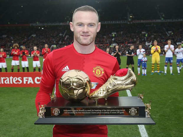 Rooney có xứng đáng là huyền thoại Man Utd hay không? - Ảnh 2.