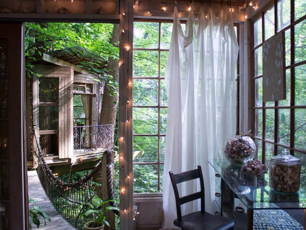 Bên trong ngôi nhà trên cây mộng mơ đang gây sốt trên Airbnb, hàng trăm nghìn người muốn được tới thăm một lần - Ảnh 13. Bên trong ngôi nhà trên cây mộng mơ đang gây sốt trên Airbnb, hàng trăm nghìn người muốn được tới thăm một lần - Ảnh 13.
