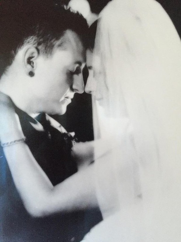 Nhìn cuộc sống gia đình hạnh phúc của Chester (Linkin Park) trước đây, chẳng ai ngờ anh sẽ rơi vào bi kịch tự tử - Ảnh 3.