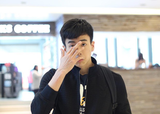 Nam chính Bad Genius được lùng sục gắt gao: Đích thị là soái ca áo trắng năm xưa chúng ta cùng theo đuổi! - Ảnh 23. Nam chính Bad Genius được lùng sục gắt gao: Đích thị là soái ca áo trắng năm xưa chúng ta cùng theo đuổi! - Ảnh 23.
