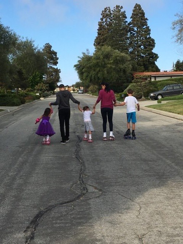 Nhìn cuộc sống gia đình hạnh phúc của Chester (Linkin Park) trước đây, chẳng ai ngờ anh sẽ rơi vào bi kịch tự tử - Ảnh 12.