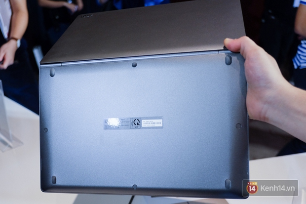 LG ra mắt dòng laptop LG Gram siêu nhẹ đến thị trường Việt Nam - Ảnh 4. LG ra mắt dòng laptop LG Gram siêu nhẹ đến thị trường Việt Nam - Ảnh 4.