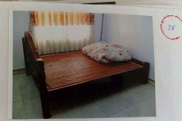 Xét xử cụ ông 79 tuổi hiếp dâm bé gái 3 tuổi tại nhà ở Hà Nội - Ảnh 2. Xét xử cụ ông 79 tuổi hiếp dâm bé gái 3 tuổi tại nhà ở Hà Nội - Ảnh 2.