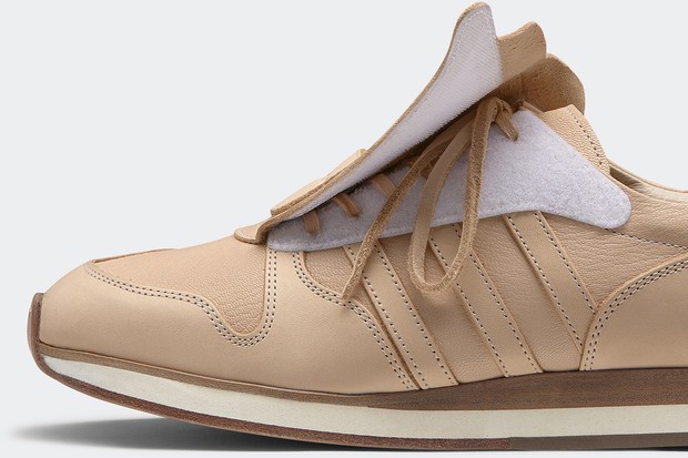 Hender Scheme x adidas Originals: Dòng collab với 3 thiết kế giày trứ danh khiến người ta muốn mua không cần suy nghĩ - Ảnh 14. Hender Scheme x adidas Originals: Dòng collab với 3 thiết kế giày trứ danh khiến người ta muốn mua không cần suy nghĩ - Ảnh 14.