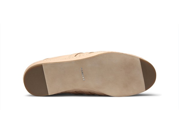 Hender Scheme x adidas Originals: Dòng collab với 3 thiết kế giày trứ danh khiến người ta muốn mua không cần suy nghĩ - Ảnh 11. Hender Scheme x adidas Originals: Dòng collab với 3 thiết kế giày trứ danh khiến người ta muốn mua không cần suy nghĩ - Ảnh 11.