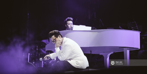 Quên Hà Anh Tuấn đi, hãy thưởng thức Fragile Concert hết mình bằng cả thanh xuân của bạn - Ảnh 13. Quên Hà Anh Tuấn đi, hãy thưởng thức Fragile Concert hết mình bằng cả thanh xuân của bạn - Ảnh 13.