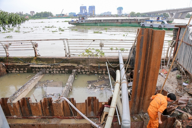 Cận cảnh quái vật thông minh ở Sài Gòn có thể hút sạch nước trên đường ngập chỉ sau 15 phút - Ảnh 13. Cận cảnh quái vật thông minh ở Sài Gòn có thể hút sạch nước trên đường ngập chỉ sau 15 phút - Ảnh 13.