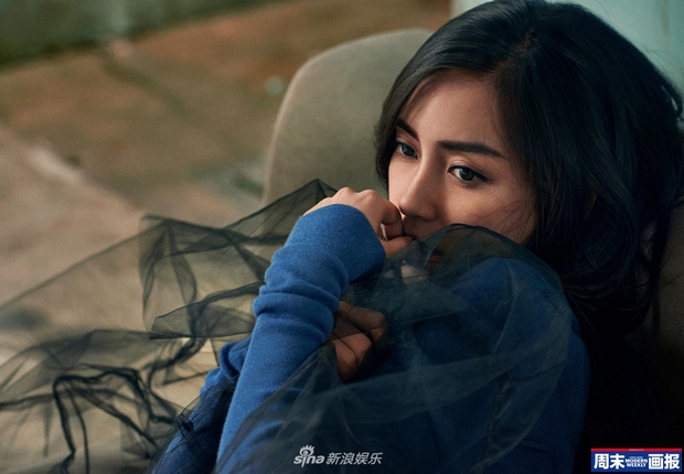 Hậu trường thì mông lép lại gầy gò, nhưng lên hình Angela Baby vẫn đẹp và khí chất nhường này - Ảnh 7.