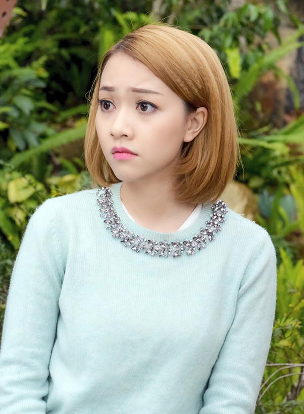 Cùng 2 người đẹp Băng Di - Trang Pháp trở lại trường học theo cách đặc biệt nhất - Ảnh 4. Cùng 2 người đẹp Băng Di - Trang Pháp trở lại trường học theo cách đặc biệt nhất - Ảnh 4.