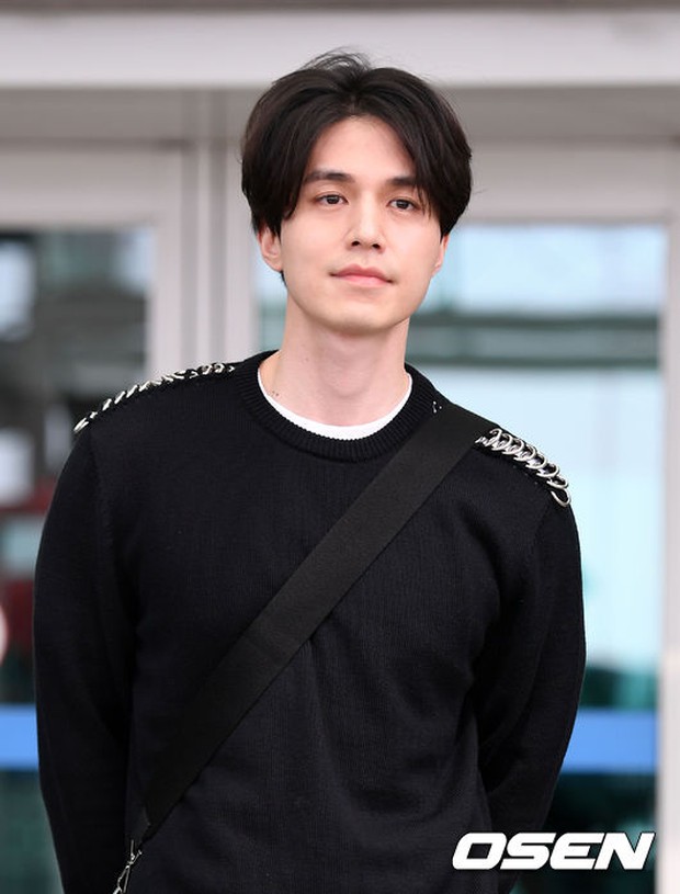 Có ai như Yoona và Lee Dong Wook, đi sân bay thôi cũng lung linh chẳng kém chụp hình tạp chí - Ảnh 15.