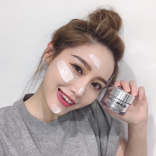 Xu hướng đắp nhiều loại mặt nạ cho từng vùng da đang khiến nhiều quý cô đổ rầm vì thực sự hiệu quả - Ảnh 21. Xu hướng đắp nhiều loại mặt nạ cho từng vùng da đang khiến nhiều quý cô đổ rầm vì thực sự hiệu quả - Ảnh 21.