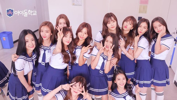 Cũng đầy gái xinh nhưng tại sao Idol School lại lép vế so với đàn anh Produce 101? - Ảnh 3.