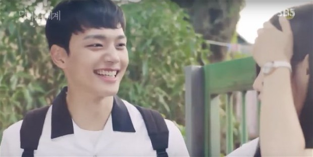 5 lí do các mọt phim Hàn nên xem ngay “Reunited Worlds” - Ảnh 5.