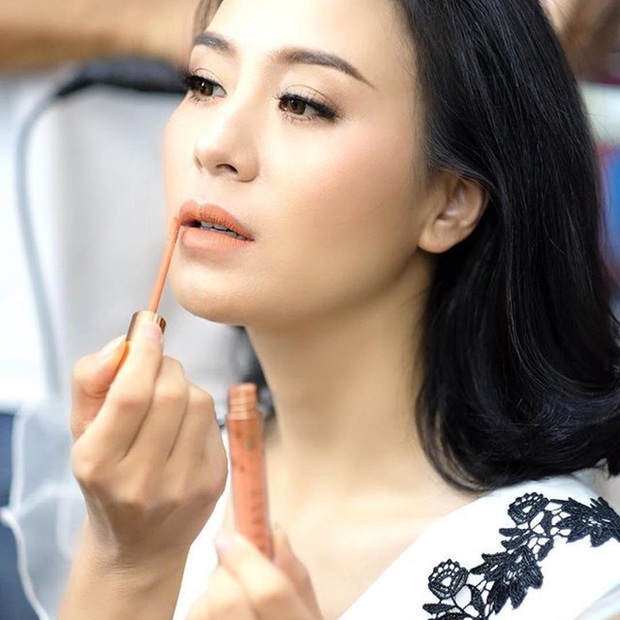 5 dòng son mới của Thái đang được nhiều cô nàng yêu thích vì màu đẹp, giá mềm - Ảnh 10. 5 dòng son mới của Thái đang được nhiều cô nàng yêu thích vì màu đẹp, giá mềm - Ảnh 10.
