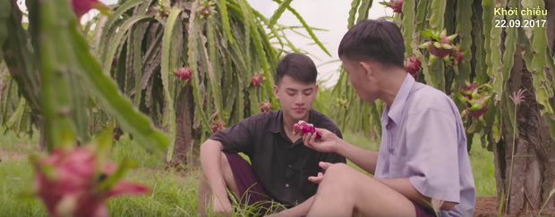 Phim đồng t&iacute;nh l&ugrave;m x&ugrave;m ăn cắp kịch bản tung trailer l&atilde;ng mạn nhưng poster qu&ecirc; m&ugrave;a - Ảnh 5.