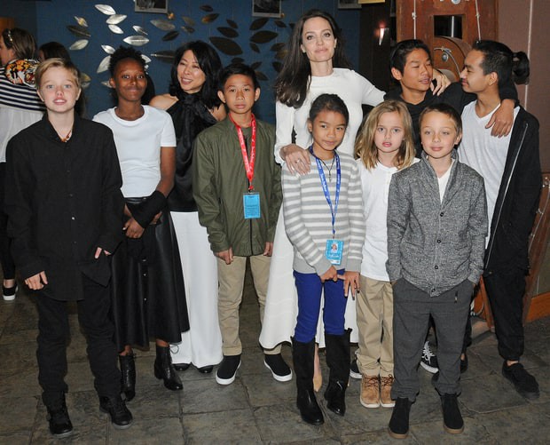 Cuộc hôn nhân Brad Pitt và Angelina Jolie: Ngôn tình nhưng liệu có chiêu trò để pr tên tuổi? - Ảnh 8. Cuộc hôn nhân Brad Pitt và Angelina Jolie: Ngôn tình nhưng liệu có chiêu trò để pr tên tuổi? - Ảnh 8.