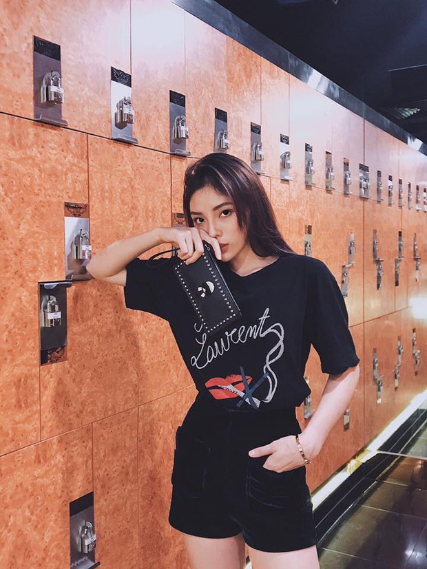 Cùng mang slogan tôn vinh bản thân, Lan Khuê - Hoàng Thùy ai mới thực sự đỉnh? - Ảnh 8.