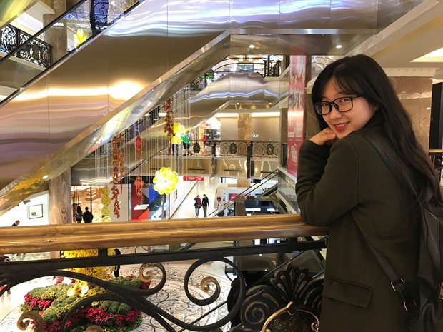 Sinh viên trường người ta: Xinh đẹp, đa tài, 19 tuổi đã là MC truyền hình - Ảnh 5. Sinh viên trường người ta: Xinh đẹp, đa tài, 19 tuổi đã là MC truyền hình - Ảnh 5.