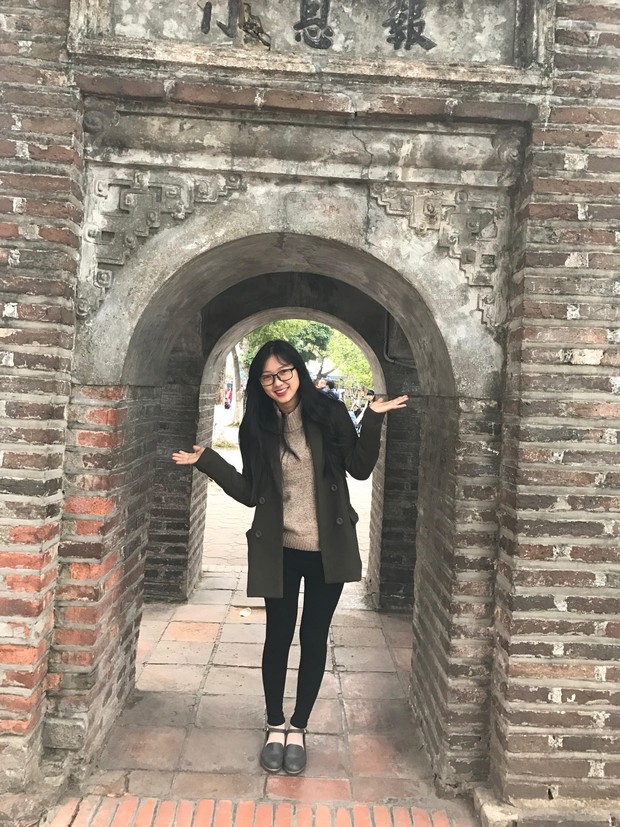 Sinh viên trường người ta: Xinh đẹp, đa tài, 19 tuổi đã là MC truyền hình - Ảnh 9. Sinh viên trường người ta: Xinh đẹp, đa tài, 19 tuổi đã là MC truyền hình - Ảnh 9.