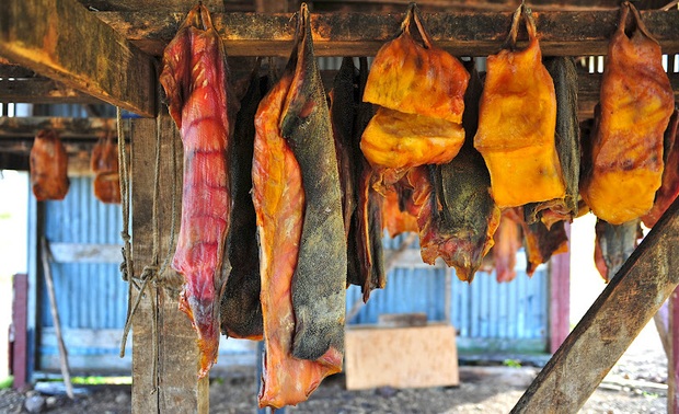 10 món ăn khiến người ta vừa thích phát ghiền lại vừa sợ chết khiếp trên thế giới - Ảnh 3. 10 món ăn khiến người ta vừa thích phát ghiền lại vừa sợ chết khiếp trên thế giới - Ảnh 3.