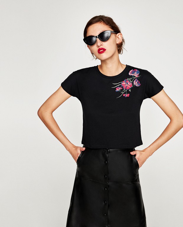 Zara mới ra dòng sản phẩm Đặc biệt dành riêng cho châu Á, món rẻ nhất cũng chỉ 149.000 VND - Ảnh 2. Zara mới ra dòng sản phẩm Đặc biệt dành riêng cho châu Á, món rẻ nhất cũng chỉ 149.000 VND - Ảnh 2.
