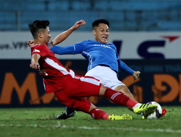 Cơn lốc đỏ Viettel giành chiến thắng 2-1 gay cấn trước CLB Quảng Ninh - Ảnh 7. Cơn lốc đỏ Viettel giành chiến thắng 2-1 gay cấn trước CLB Quảng Ninh - Ảnh 7.
