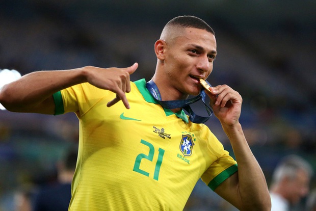 Preview ĐT bóng đá Olympic Brazil: Tham vọng bảo vệ tấm huy chương vàng - Ảnh 4. Preview ĐT bóng đá Olympic Brazil: Tham vọng bảo vệ tấm huy chương vàng - Ảnh 4.